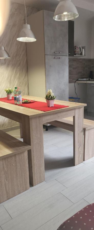 Holithªy Molª Bed & Breakfast Mola di Bari Exterior photo